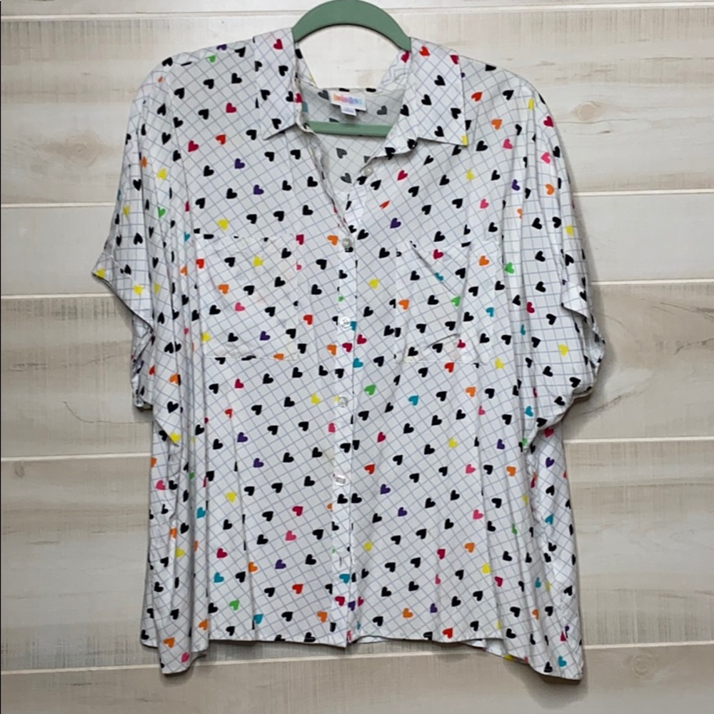 LuLaRoe Amy top